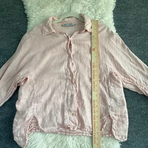 Zara Pink Button Down Shirt Collared Long Sleeve Front Slit Hem 100% Linen thumbnail 7