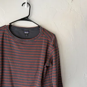 Patagonia Shirt Medium Gray Red Striped Organic‎ Cotton Long Sleeve Casual thumbnail 2