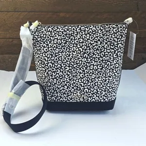 Kate Spade NWT‎ Animal Print Leopard Duffel Large Crossbody Black White thumbnail 2