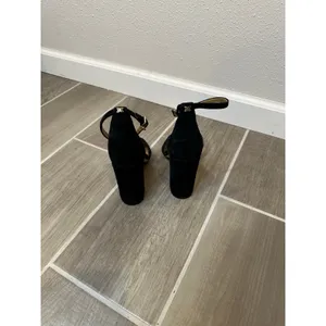 Sam‎ Edelman Black Suede Block Heel Ankle Strap Sandals Size 8 thumbnail 3