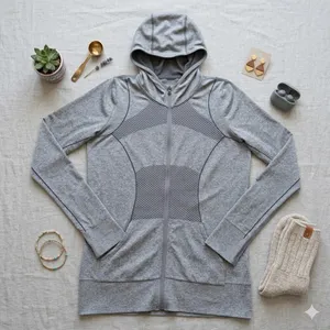 Zella‎ Run Amok Seamless Full Zip Hoodie Heathered Gray Activewear Jacket Size S thumbnail 1