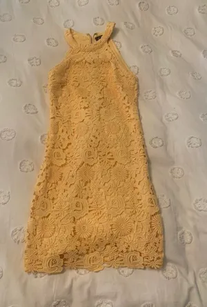 Yellow Dress thumbnail 1