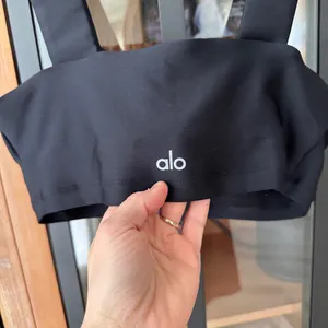 ALO sports bra airlift fast zip up o-ring square neck crop top workout thumbnail 6