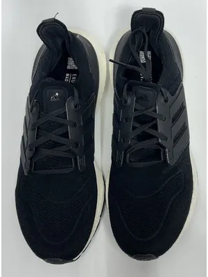 Adidas Ultraboost 22 Shoes Womens Size 9 Black Knit Running Sneakers GX5591 thumbnail 3