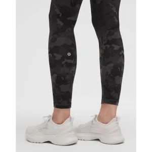 Lululemon Women's Wunder Train High Rise Tight Sz 0 thumbnail 3