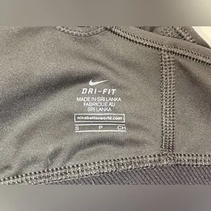 Nike Women’s Dri-Fit‎ Classic Logo Sports Bra Size S thumbnail 7