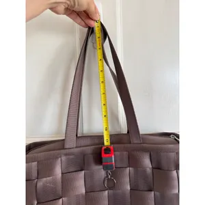 Harvey's original large‎ taupe seatbelt bag thumbnail 13