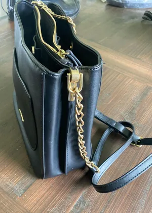 Nine West Black Handbag thumbnail 2
