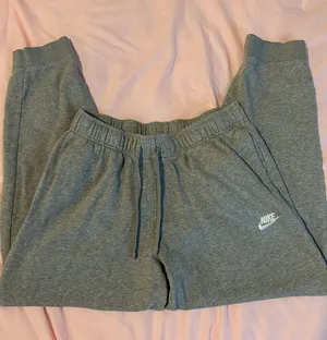Nike Sweatpants Grey thumbnail 1