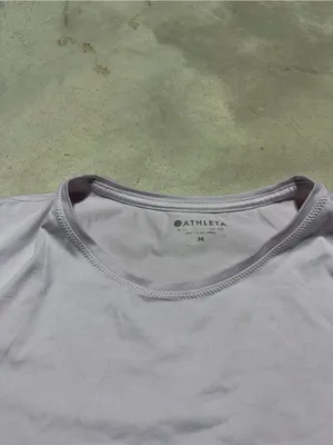 Athleta Women’s Short Sleeve Tee - Light Lavender medium thumbnail 7