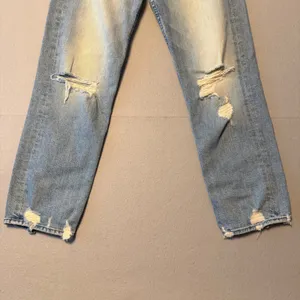 MOTHER The Tomcat Straight Leg Distressed Jeans Light Blue Women Size 28 thumbnail 2