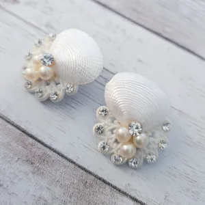 Vintage Clip On Earrings Shell with Faux Pearl & Clear Gems thumbnail 4