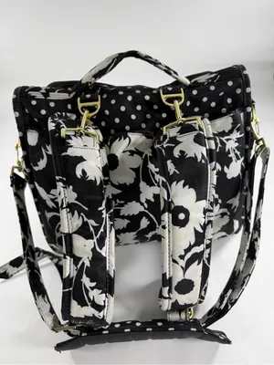 JuJuBe BFF Convertible Diaper Bag Backpack Black White Floral Polka Dot‎ Pad thumbnail 2