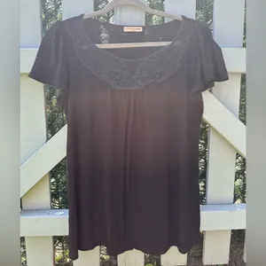 Cha Cha Vente Crochet Lace Detail Neckline Short Sleeve Top in Black Size Large thumbnail 11
