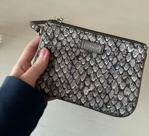 animal print alligator wristlet wallet thumbnail 3