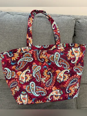 Vera Bradley Burgundy Paisley Quilted Big Tote thumbnail 3