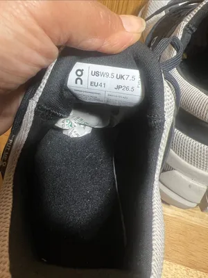 On Running Light Gray and Black Men's Athletic Running Shoes thumbnail 7