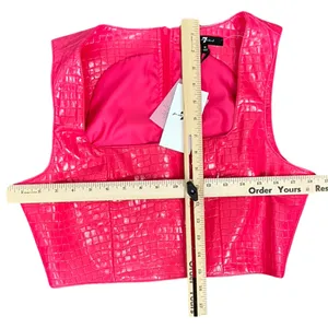 7 For All Mankind Hot Pink Vegan Leather Crocodile Crop Top Shorts Set M NEW Tag thumbnail 4