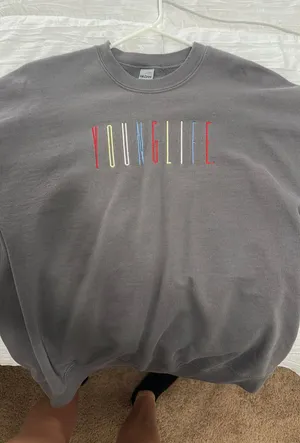 YoungLife Gildan Sharptop Crewneck thumbnail 1