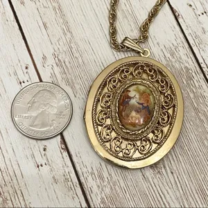 Vintage Victorian Locket Necklace thumbnail 10