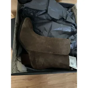 Banana republic booties western like Olive/brown color size 6 real suede thumbnail 3