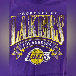 NBA Lakers Cropped Tshirt Size Large thumbnail 6