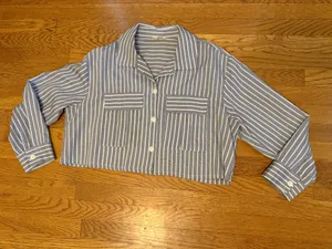 Lily Star Blue and White Striped Button-Front Crop Shirt size L thumbnail 7