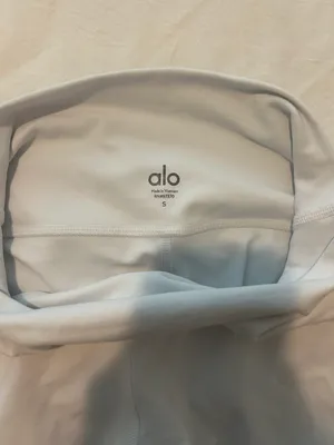 Alo Biker Shorts thumbnail 4