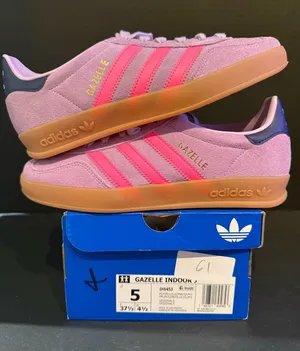 Women’s Adidas Gazelle Indoor size 6W5Y thumbnail 1