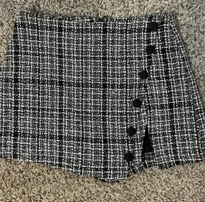 VICI: Black & White Tweed Skort/Skirt thumbnail 1