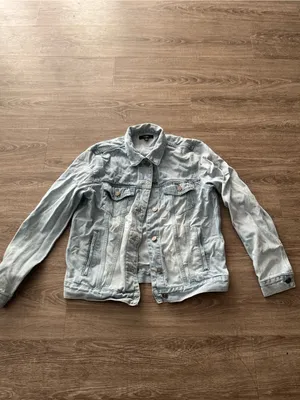 Lulus Denim Jacket Womens Medium Light Wash Oversized Trucker Jean Jacket thumbnail 2