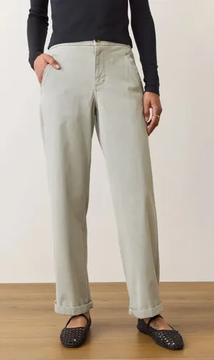 MARINE LAYER Saturdays Pants in Faded Olive size Small thumbnail 1