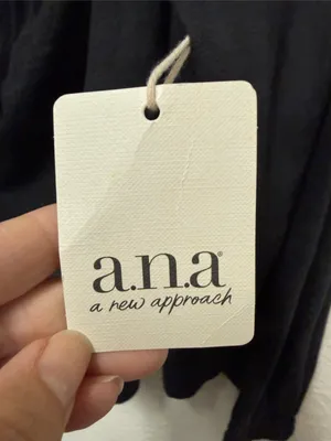 NWT a.n.a Black Off-Shoulder Long Sleeve Tie-Front Top Size 2X thumbnail 3