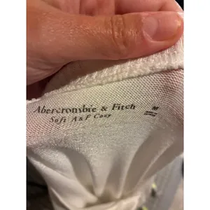 Abercrombie & Fitch Soft A&F Cozy Henley Top Cream White Knit Long Sleeve Medium thumbnail 3