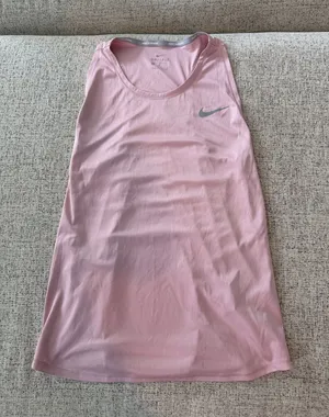 Nike tank top thumbnail 1