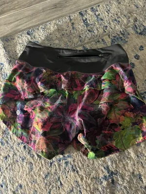 Lululemon Speed Short 2.5” thumbnail 2