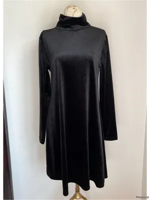 Tuckernuck Pommander Place Black Velvet Dress Small thumbnail 3