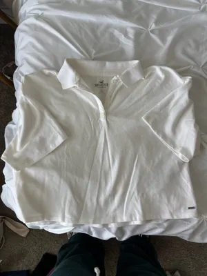 Hollister Cropped Shirt thumbnail 2