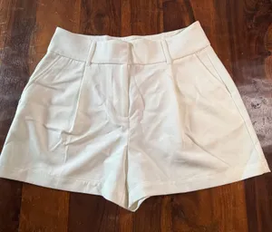 Express Editor Shortie Super High Rise Shorts White Tailored Trouser Style thumbnail 1