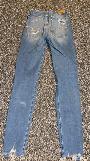 American Eagle Super High Rise Jeggings thumbnail 1