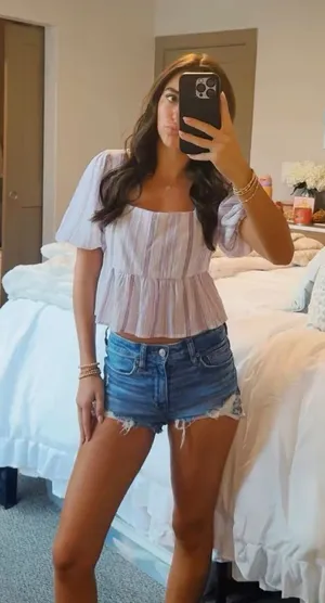 Boutique Top Short Sleeve Purple Size XS thumbnail 1