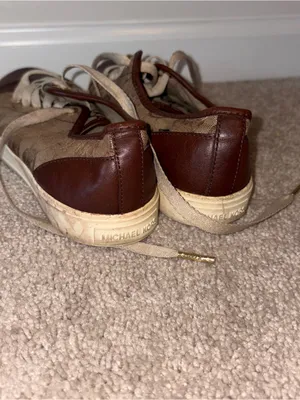 Women’s Michael Kors Brown & Tan Monogram Low-Top Sneakers Size: 6.5 thumbnail 4