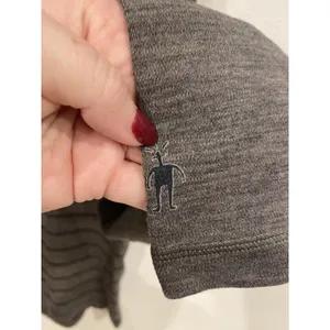 Smartwool Pullover Mens Large Gray Stripe Long Sleeve 1/4 Zip Lightweight Wool thumbnail 3