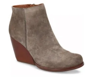 Kork Ease Natalya Gray Distressed Nubuck Leather Stacked Wedge Bootie Heel Sz 8 thumbnail 1