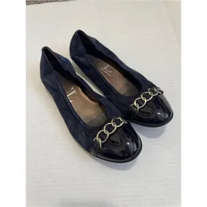 AGL Blue Leather Slip On Ballet Flats Womens 10 Preppy Classic Comfort Shoes thumbnail 9