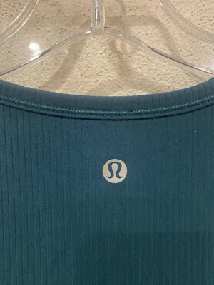 Lululemon All It Takes Shirt Womens Small Green Ribbed Long Sleeve Cropped Top thumbnail 4
