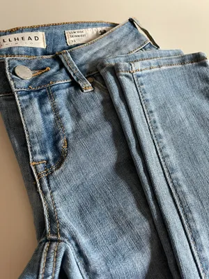 Bullhead Brand New by PacSun Jeans, women’s size 23, XS. I ship daily! thumbnail 3