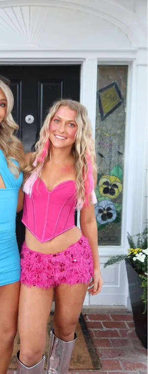 Amazon Lava girl costume thumbnail 3