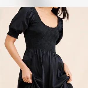 Hill House The Nap Louisa Black Puff Sleeve Smocked Waist Tiered Midi Dress‎ thumbnail 4