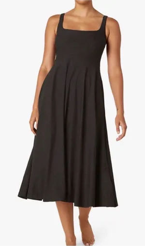Beyond Yoga Featherweight At The Ready Square Neck Dress Darkest Night - Size M thumbnail 1